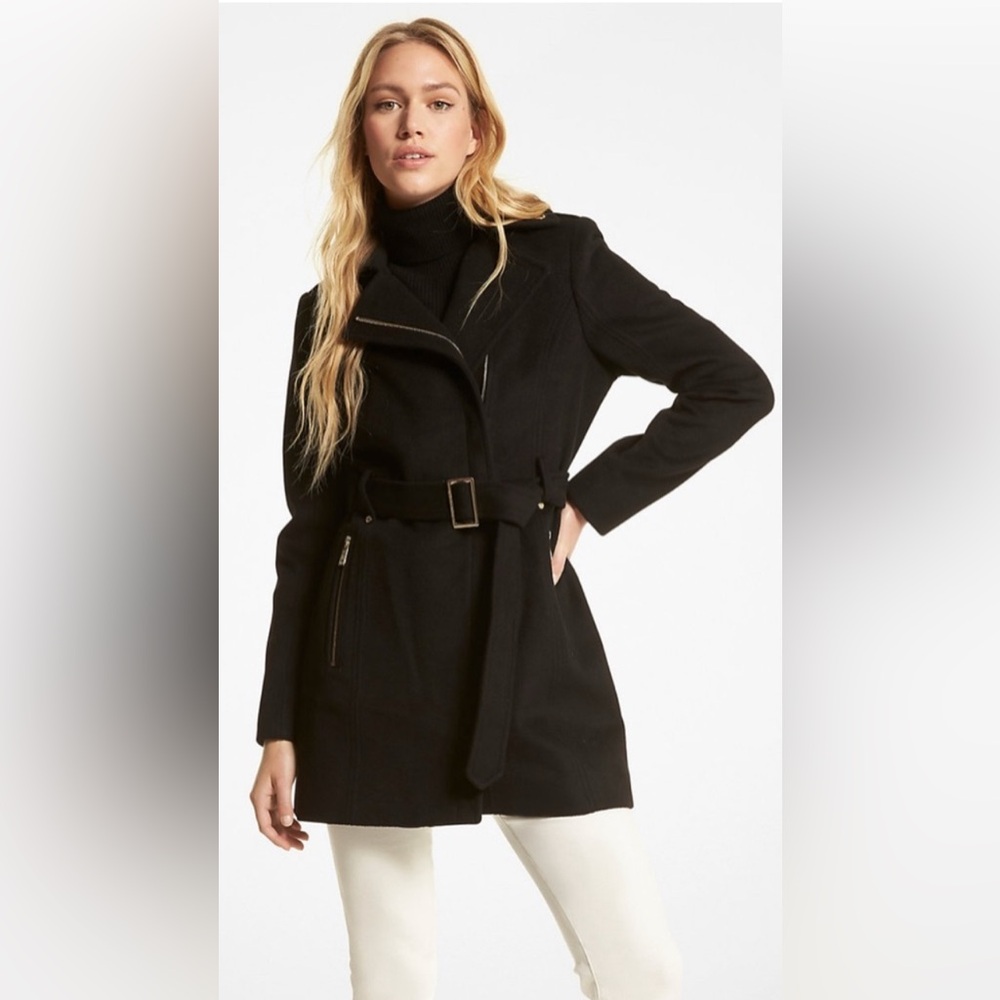 Women’s Michael Kors MK Belted Coat Black Sz Medium M Gold Accents EUC Gorgeous